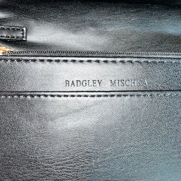 Badgley Mischka Sequin Crossbody Bag NWT - Picture 6 of 10